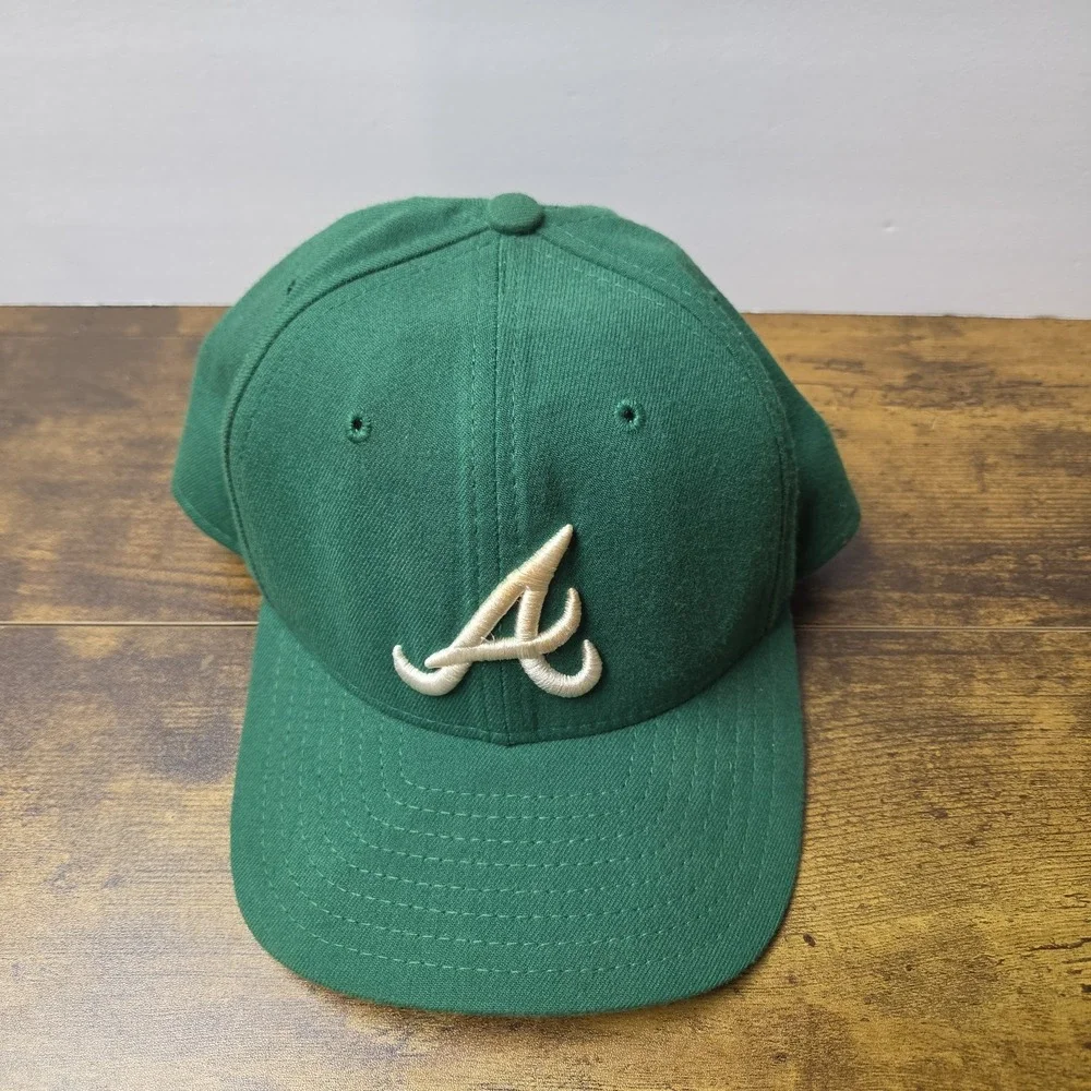 Vintage Atlanta Braves New Era Snapback Hat Green Raised Script A Logo USA Made